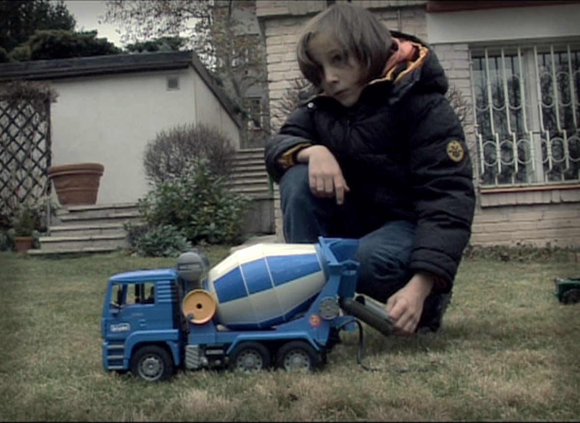 Like any other kid of his age, Tom likes to play with his toys. This time he wants a new one. Little he knows, that his obsession to get this toy will lead him through an experience of growth and understanding.