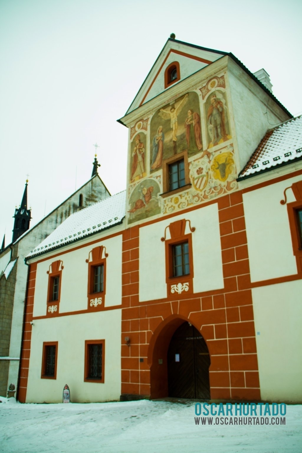 Lateral view of the entrance to the Vyšší­ Brod Monastery