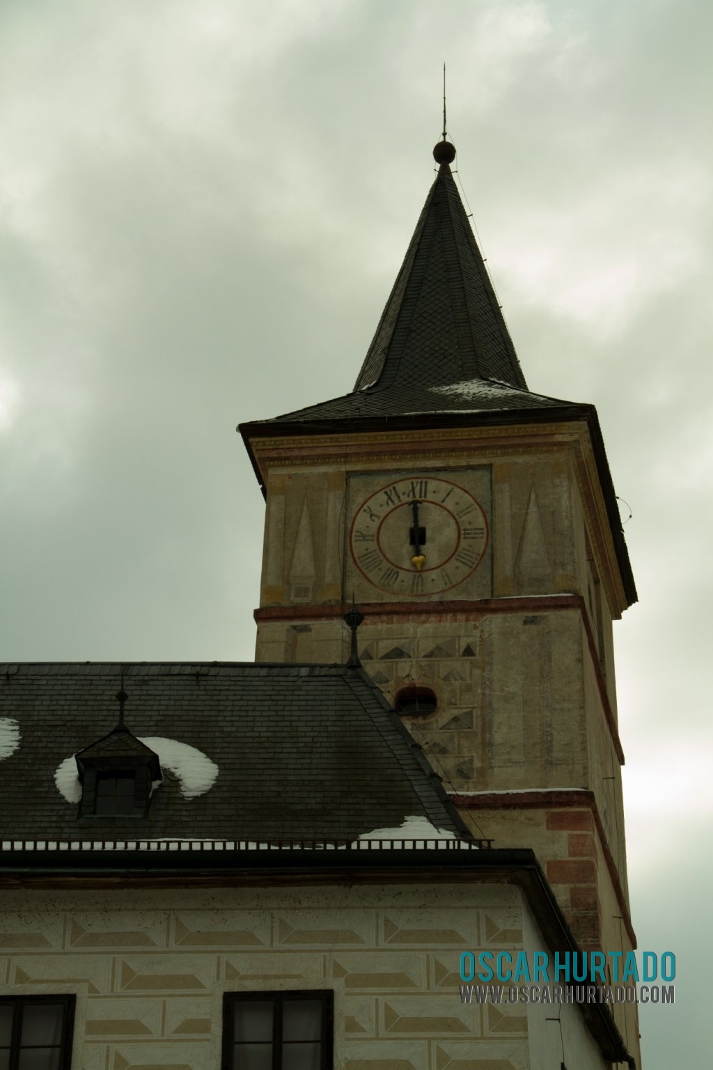 View of the iconic Clock Tower on top of the Rožmberk Castle