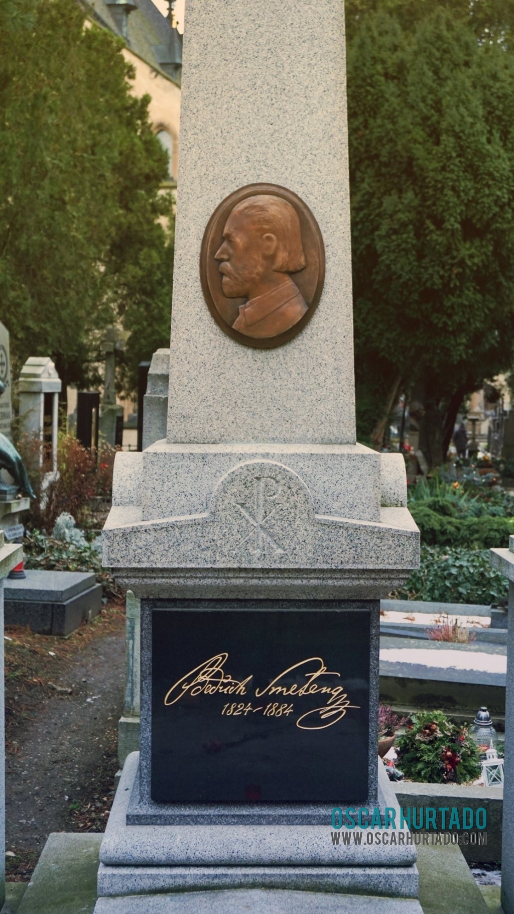 The beautiful tombstone present in the grave of the great Czech music composer Bedřich Smetana in Vyšehrad