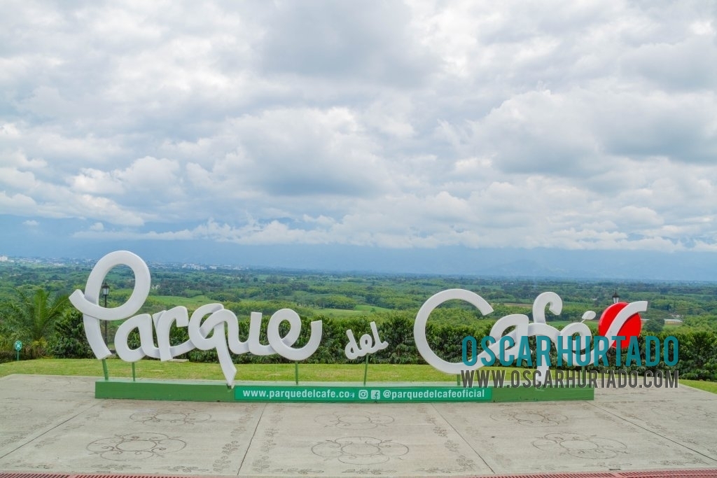 One of the main signs of Parque del Café present inside the amusement park